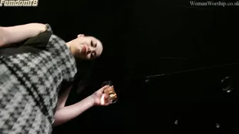 WomanWorship - Sophia Black - food 4