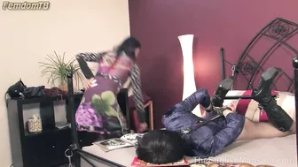 TheEnglishMansion - Im A Little Tied Up