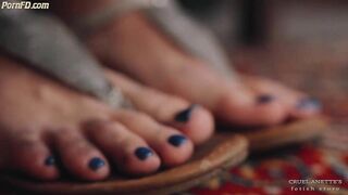 CruelAnette - Dirty, grey soles