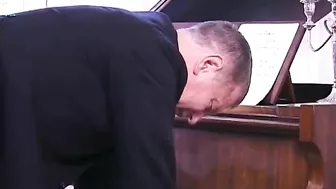 TheEnglishMansion - Maid To Serve