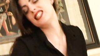 WomanWorship - d_ve_cuffs1