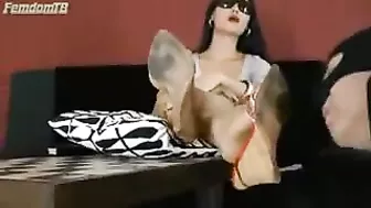 Goddess Leyla & Friend - Wedges Soles Licking