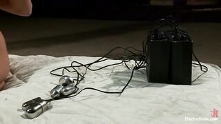 ELECTRO SLUTS - Bobbi Starr, Amber Rayne & Kaylee Hilton