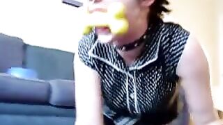 KissHerFoot - MOV06290xt