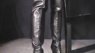 TheEnglishMansion - Dungeon - UnyieldingTorment