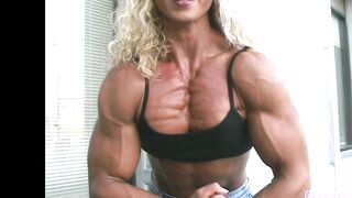 Muscle girl sexy flex