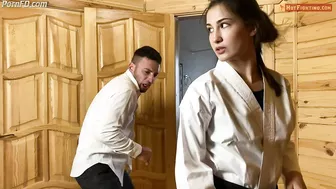Karate girl Sonya destroy a man
