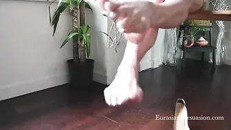 Miss Jasmine Foot Worship Challenge – EURASIAN PERSUASION