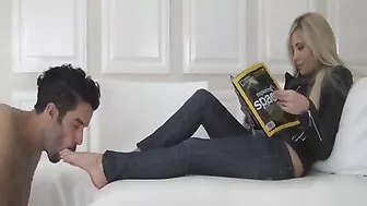 The Mean Girls - American Mean Girls - Fuck Tasha's Perfect Feet