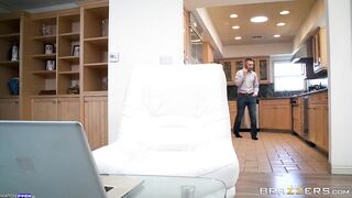 Alexis Fawx and Brandi Love - Internet Outage Poundage - PornstarsLikeItBig