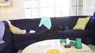 Alexis Fawx - Cleaning The College Guys Cock - MilfsLikeItBig