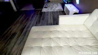 Alina Lopez and Jennifer White - Quality Family Cooch Time - PervMom