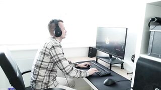 Amber Jayne - Fucked by Gamer Stepson