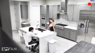 Ava Addams - My Stepmom Is My Valentine - SpyFam