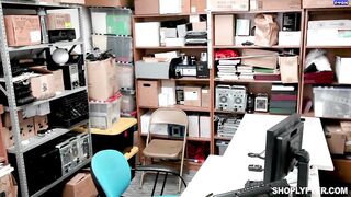 Emily Willis - Case No. 4216341 - Shoplyfter