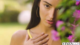Emily Willis, Little Caprice and Apolonia Lapiedra - Better Together - Vixen