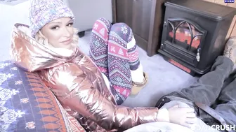 Emma Hix - Cabin In The Woods Cooch - DadCrush