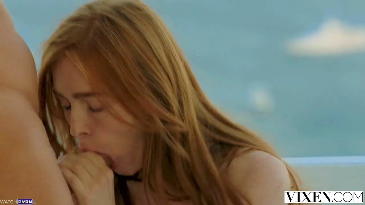Jia Lissa - Seduced By a Local - Vixen