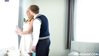 Lily Lane, Aaliyah Love - A Heartfelt Welcome - MomSwap