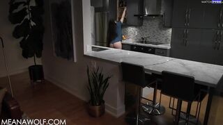Meana Wolf - Stacys Dad
