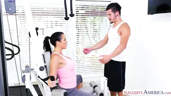 Reagan Foxx - Fucking In The Bench With Her Innie Pussy - MyFriendsHotMom