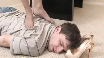 FootDom - reneheelwor