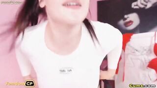 Nerdy Slut Toys Her Mouth and Pussy