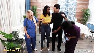 Amateur Paar Casting in Dreier - LostFucker 3
