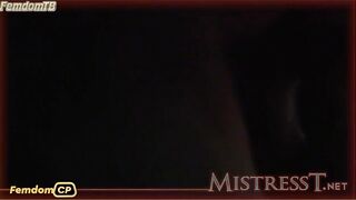 Mistress T - giant_couple_extreme_close_up_good