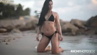 Kris Nicole greatest fit booty