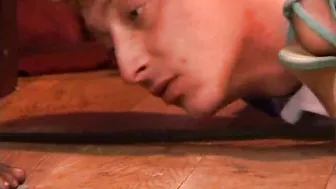 WomanWorship - Stockings1