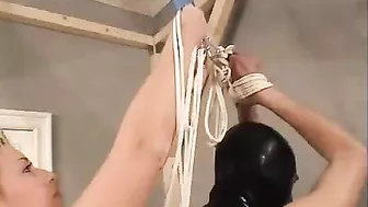 Femdom-Berlin - 20060509_studio_abgehangen