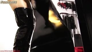 GoddessEzadaSinn - Latex&Rubber - Boot cleaning prisoner