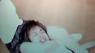Japanese girl reverse headscissors