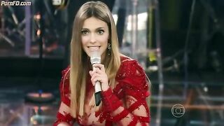 Mariana Santos trampling in tv