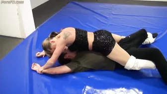 Head Scissor - Wrong Choice