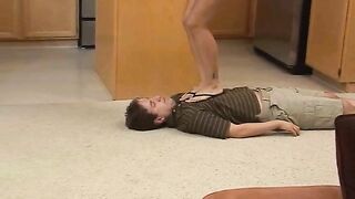 HeadUnderHeels - h2vid2