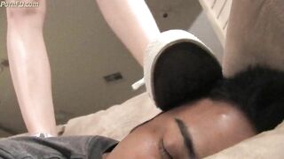 HeadUnderHeels - v052608_04_2