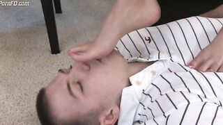 HeadUnderHeels - vid080302_8