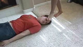 HeadUnderHeels - vid9062