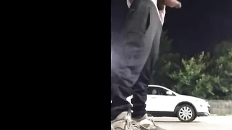 Sega e sborrata al parcheggio 2