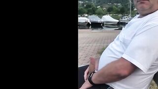 Daddies fan handjob