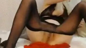 Pantyhose Squirt (Webcam)