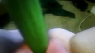 Chubby amateur masturbates