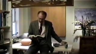 HOT SUIT DADDY MASTURBATING TO COMPLETION
