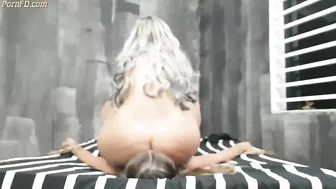 Brazilian goddess facesitting lesbian