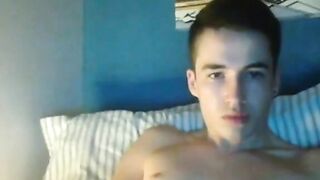 Cute guy jerks off on cam