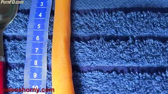 Playing to fuck cervix with big balls, carrot and dildo