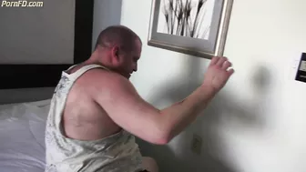 Nikki Next headscissors on bed