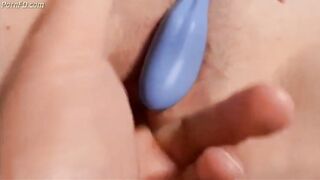 German Milf Simone with fantastic pussy
